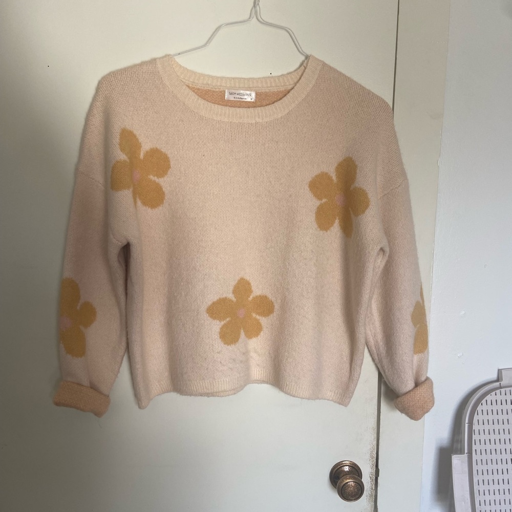 Flower Print crewneck sweater